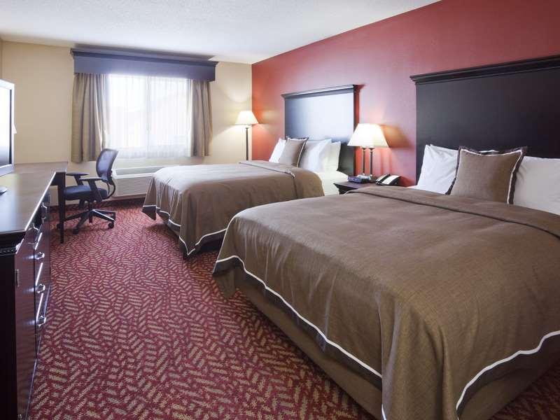 Grandstay Hotel & Suites Cambridge Szoba fotó