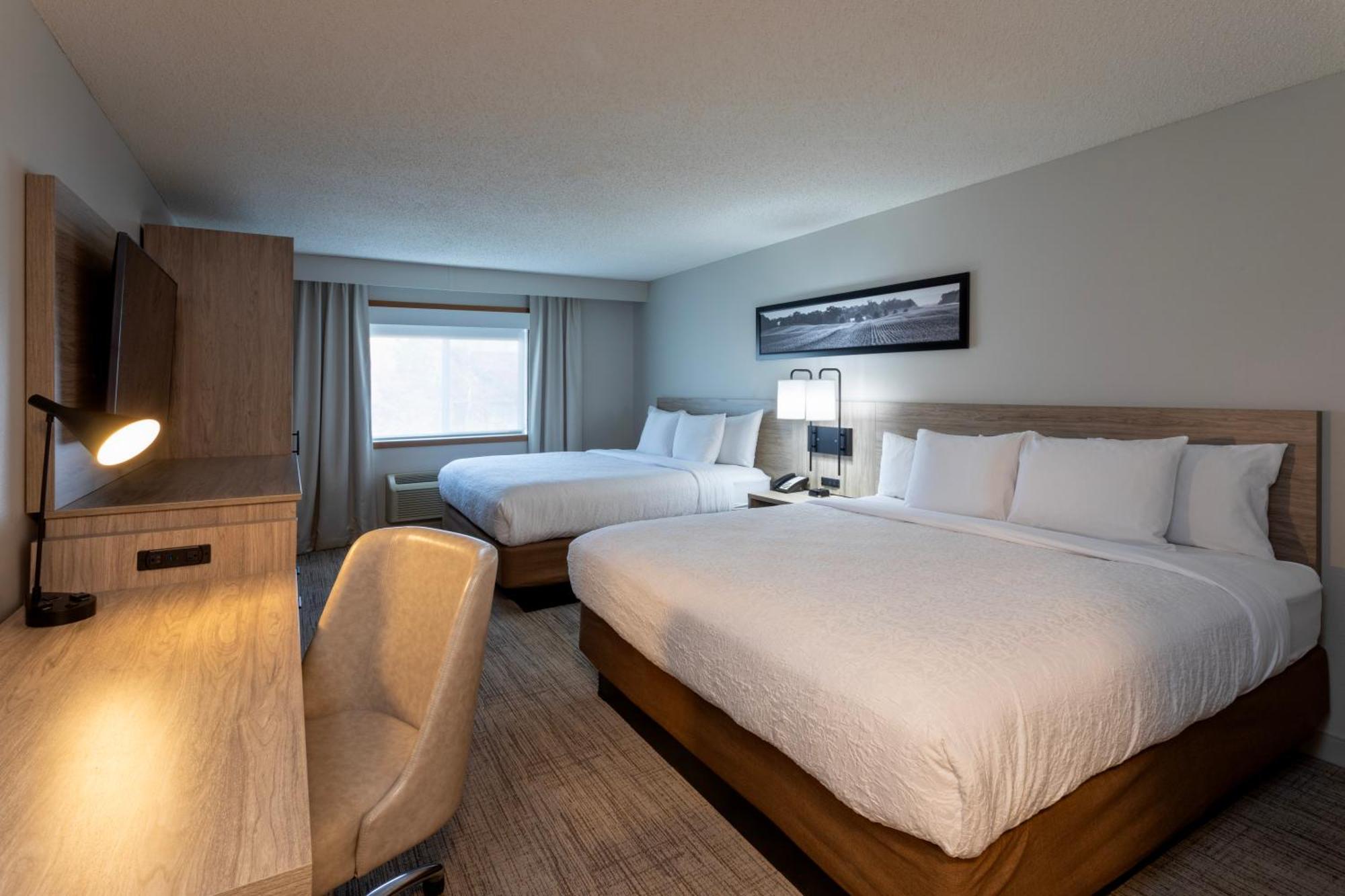 Grandstay Hotel & Suites Cambridge Kültér fotó