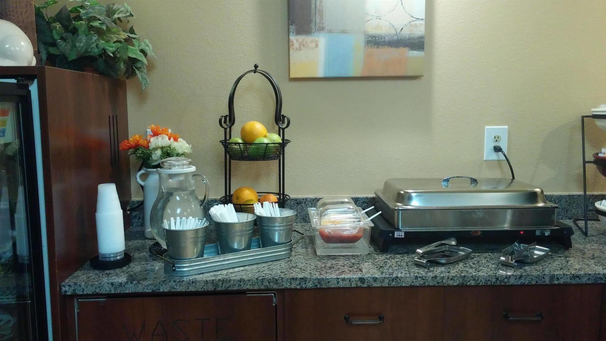 Grandstay Hotel & Suites Cambridge Kültér fotó